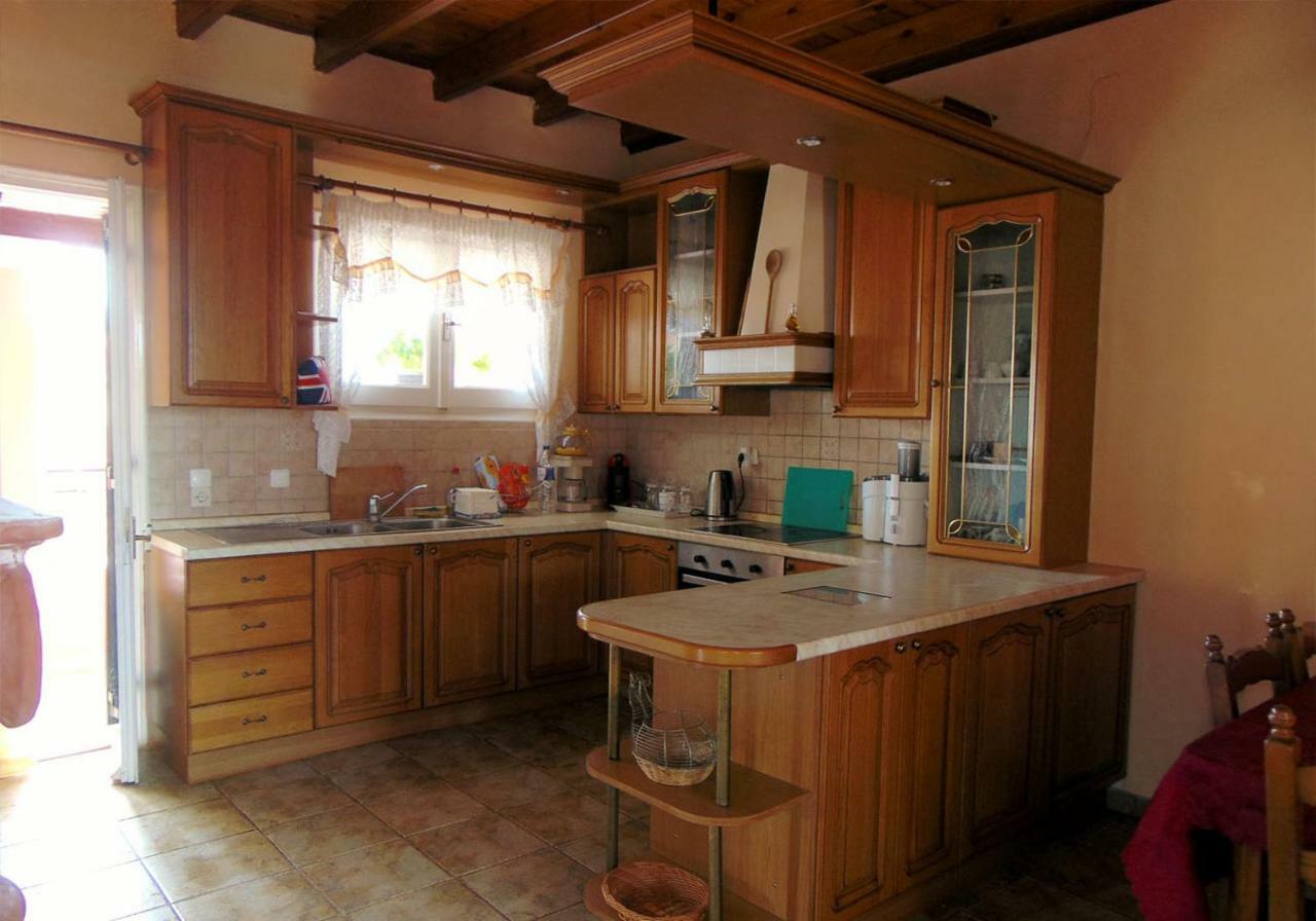 Paradise House Liapades Bagian luar foto