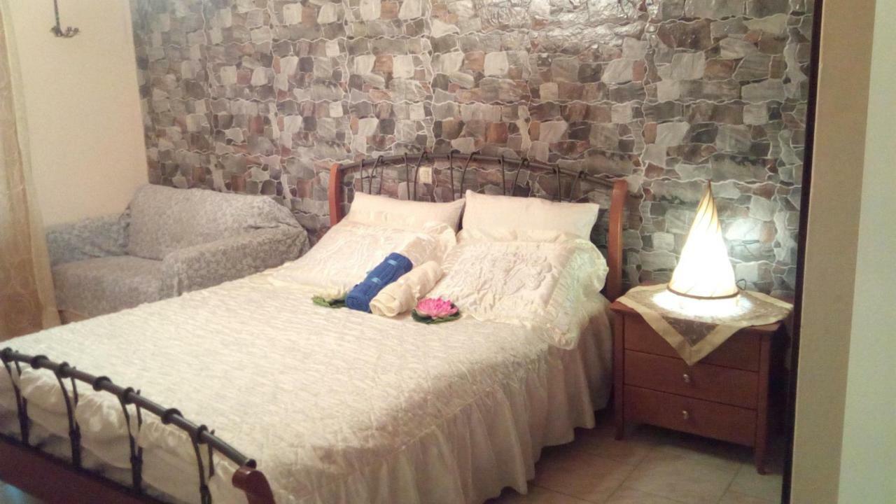 Paradise House Liapades Bagian luar foto