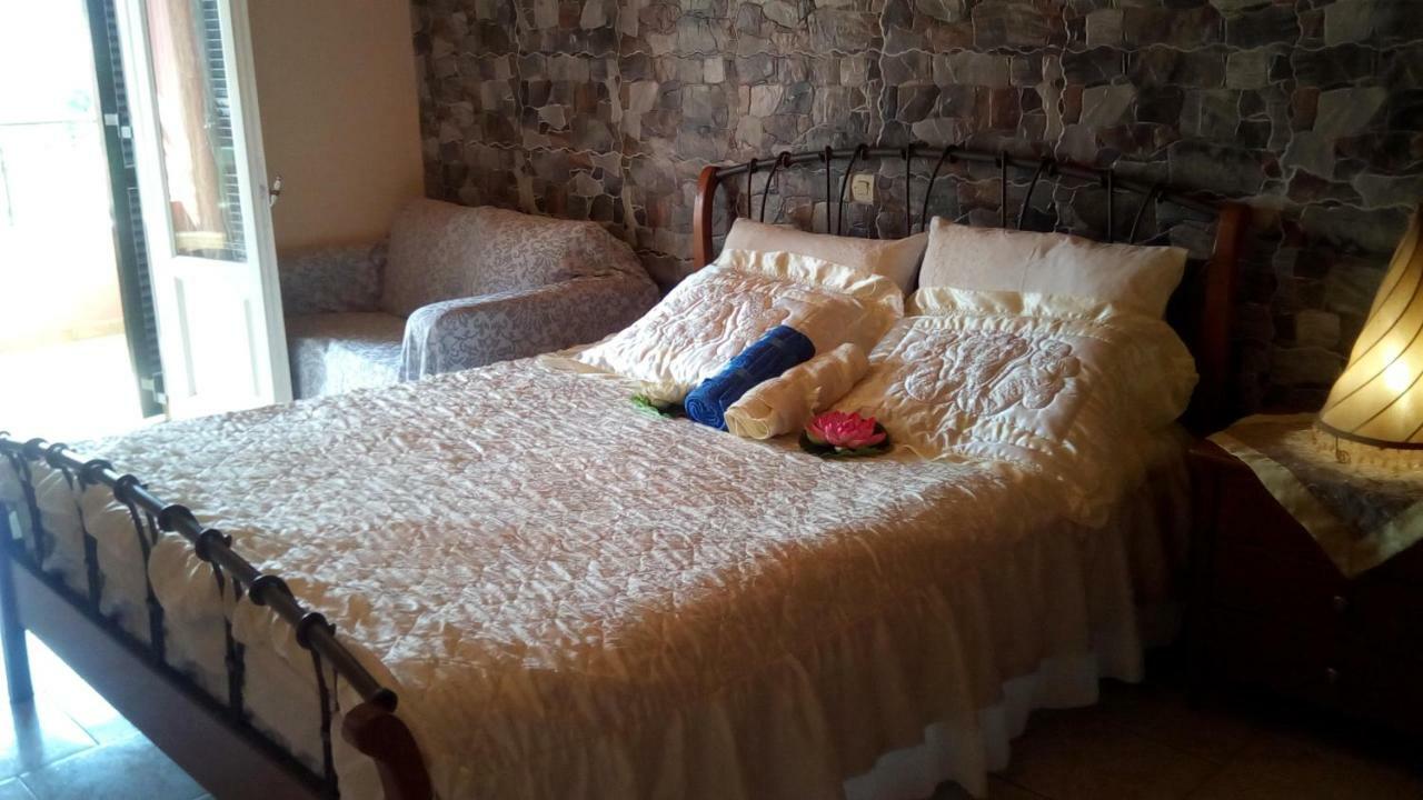 Paradise House Liapades Bagian luar foto